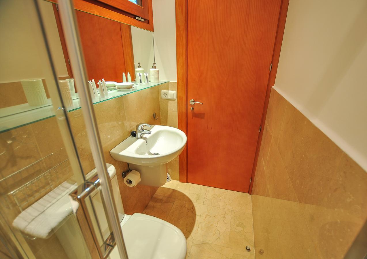 Renthas Vid Loft Apartment Malaga Luaran gambar